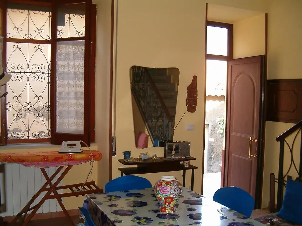 B&B La Giara Roccavaldina 0*,