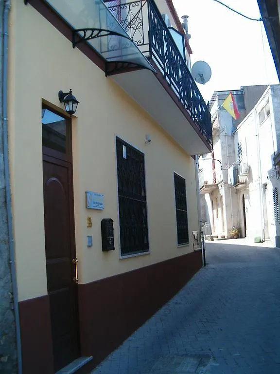 B&B La Giara Roccavaldina イタリア