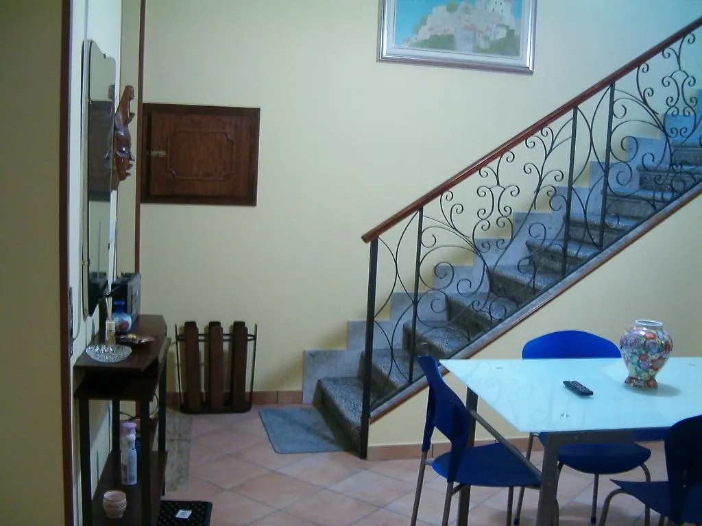ベッド・アンド・ブレックファスト B&B La Giara Roccavaldina
